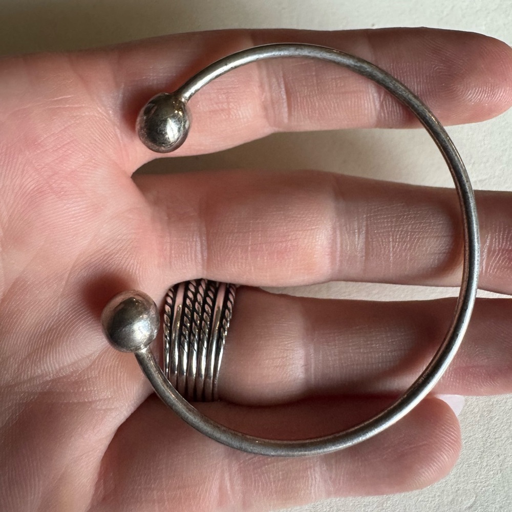 Sterling Silver Cuff Bracelet with 2 Accent Ball Ends 6.5" 8.5g - Picture 2 of 9
